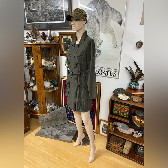 Dark Green Military Style Button Down Jacket - Picture 8 of 12